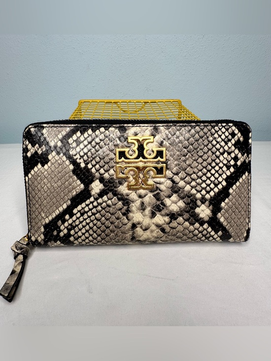 Tory Burch Handbags - Tory Burch Black & Beige Snake-Print Zip Wallet